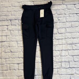 NWT Buffbunny  Cargo Joggers Dress Pants Medium